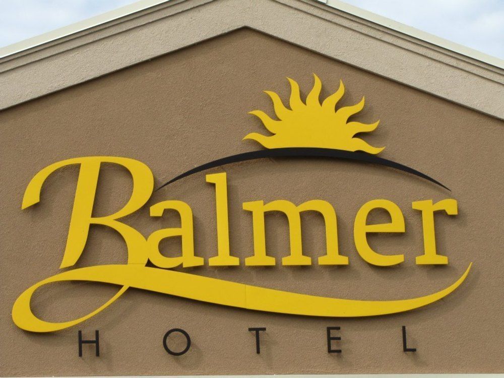 Balmer Hotel Red Lake Exterior photo